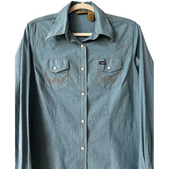 Wrangler Women's Blue Western Button-Up Shirt Long Sleeve Size Large - Picture 2 of 5
